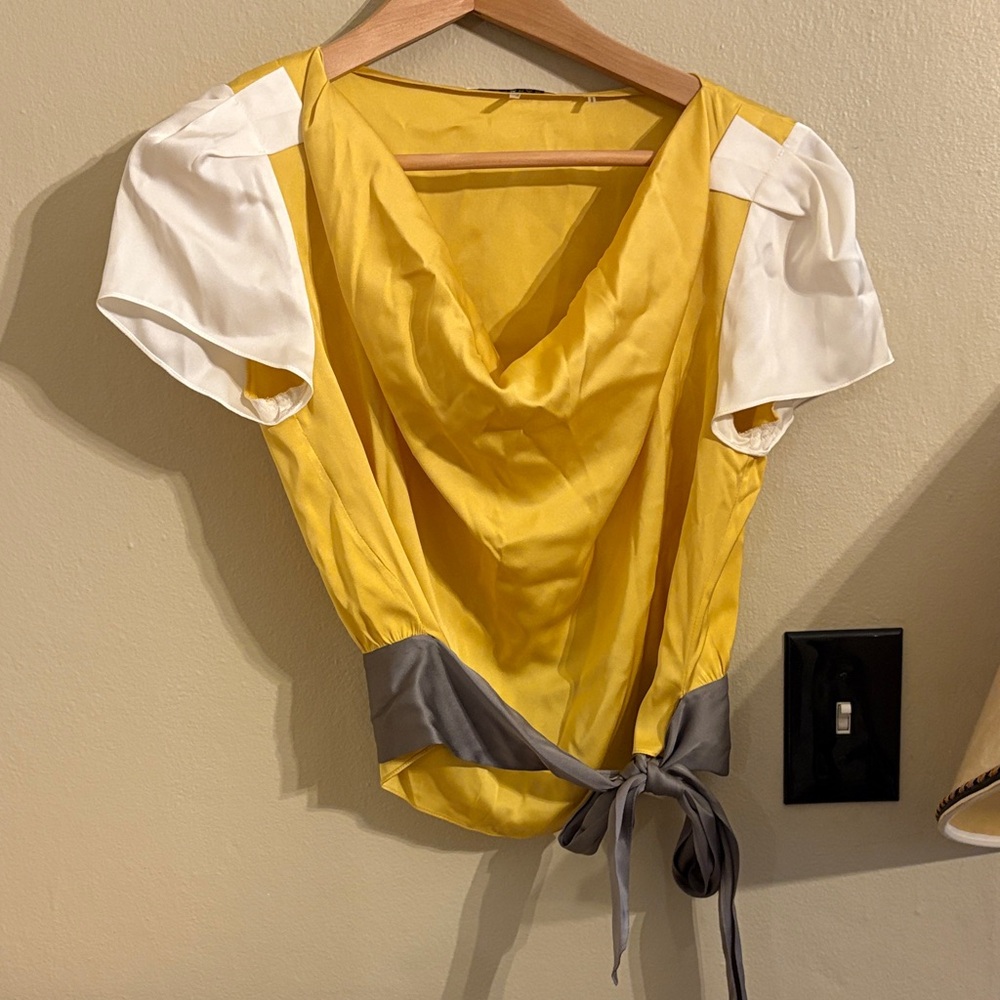 Elie Tahari Yellow and White Blouse with Gray Tie